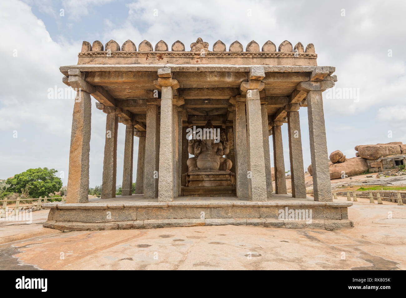 Le Sasivekalu Ganapati Temple Hampi est l'un des premiers monuments que vous verrez lorsque vous visitez ce site du patrimoine mondial de l'specctacular Banque D'Images
