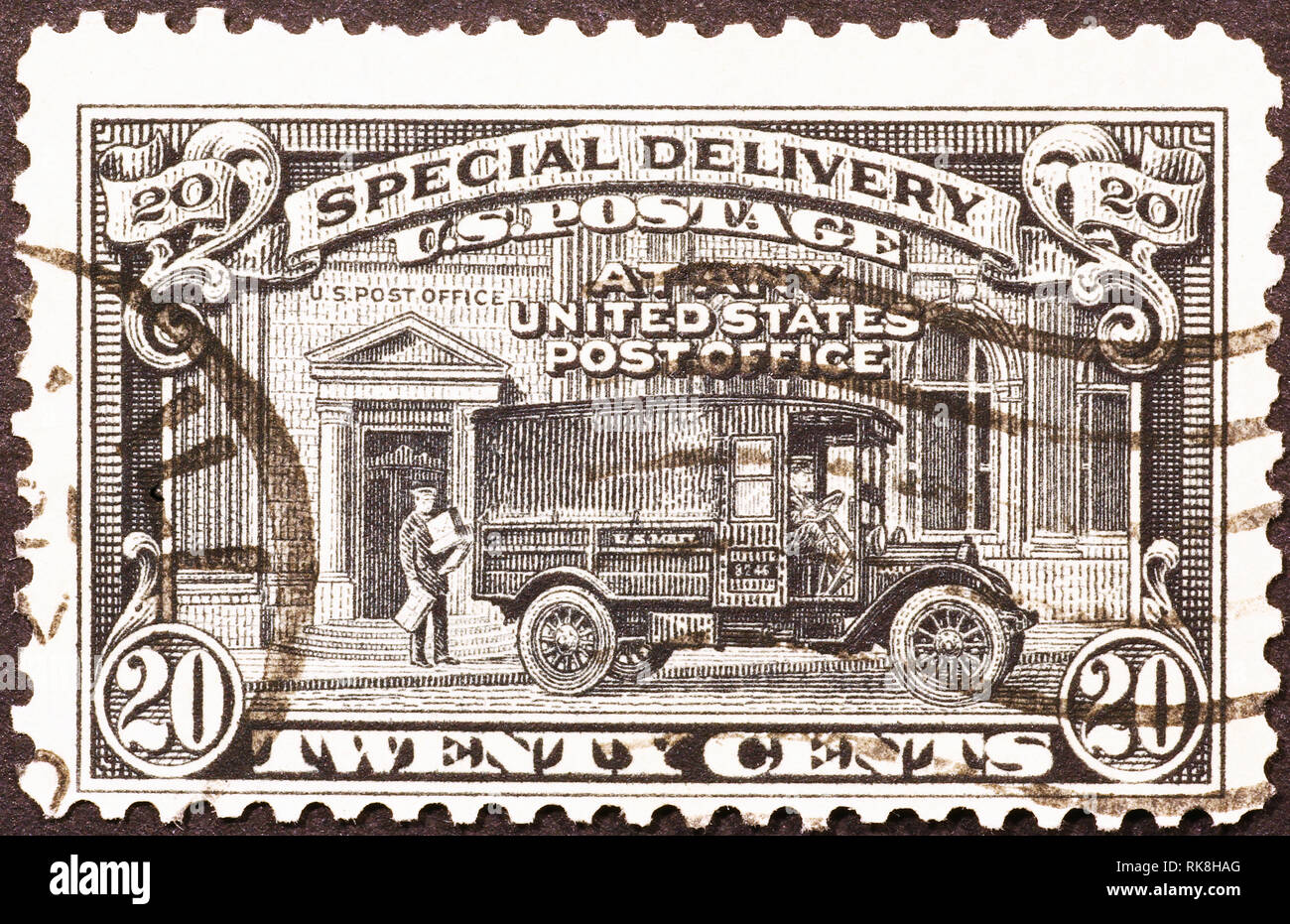 Mail chariot sur timbre de 1925 US Banque D'Images