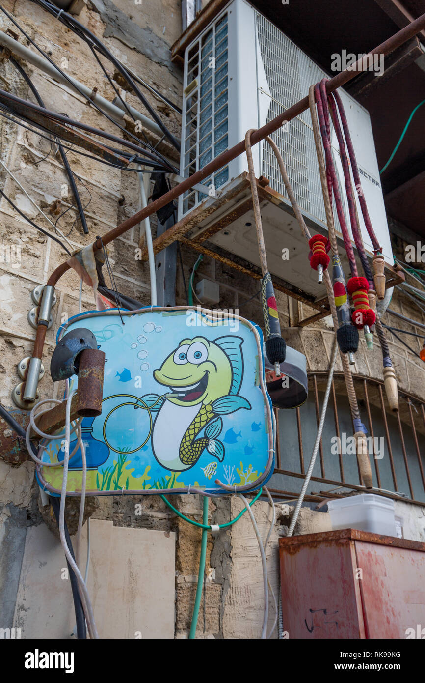 Signe pour fumeurs pipe à eau à Jaffa, Tel-Aviv, Israël Banque D'Images