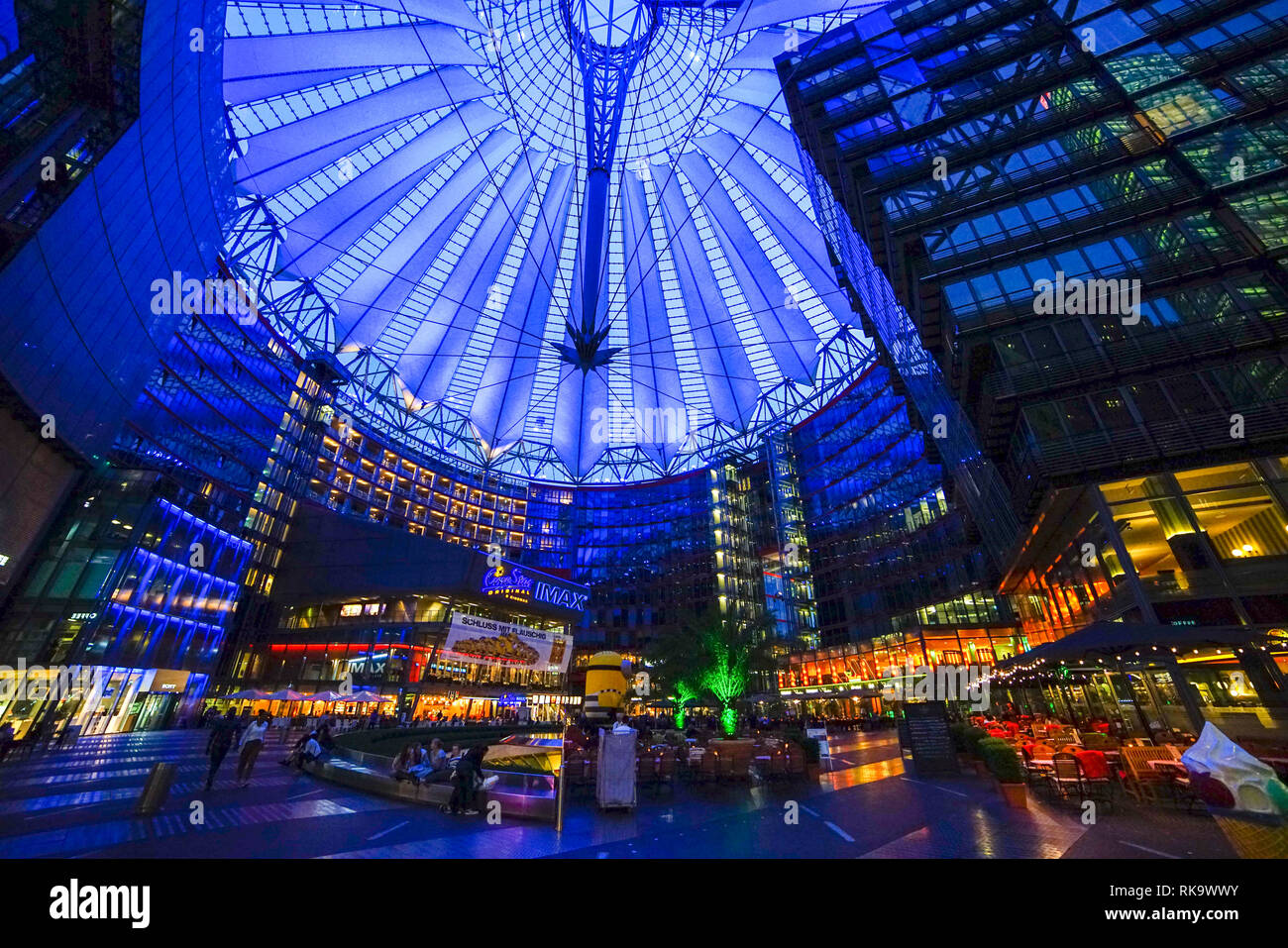Sony Center, Potsdamer Platz, Berlin Banque D'Images