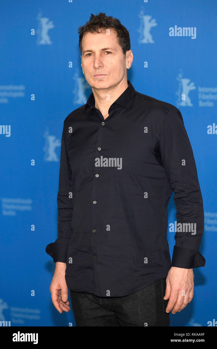 Yuval Adler pendant les 'l'Operative / Die Agentin photocall' à la 69ème Festival International du Film de Berlin Berlinale 2019 / à l'hôtel Grand Hyatt le 10 février 2019 à Berlin, Allemagne. Banque D'Images