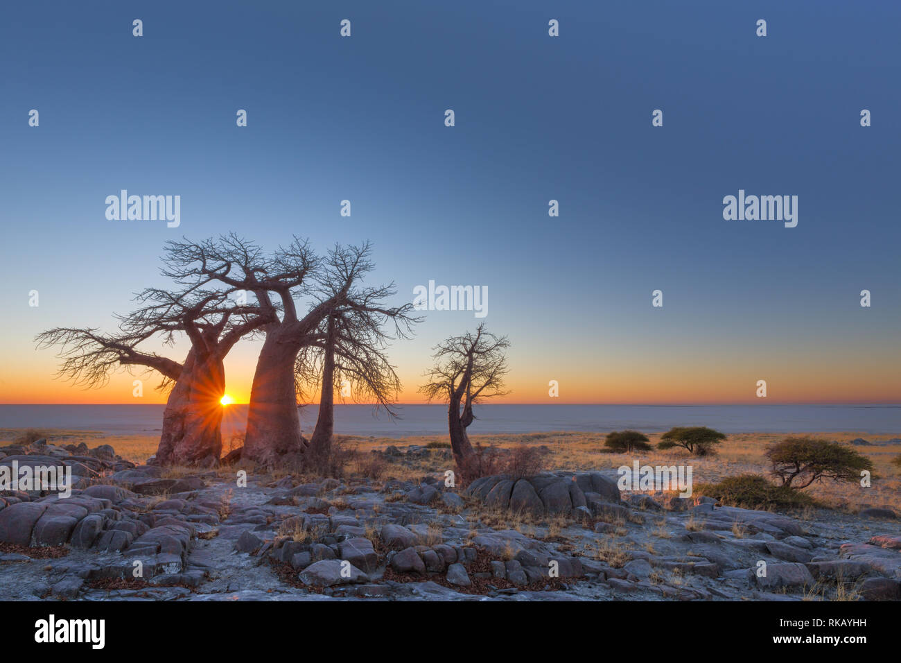 Lever du soleil à Kubu Island Banque D'Images