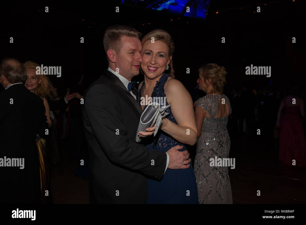 Dresde Allemagne 01 Fevrier 2019 Ministre De La Famille Allemande Franziska Giffey Mari Karsten Durant La 14e Opera Semper Ball 2019 Semperopernball Photo Stock Alamy