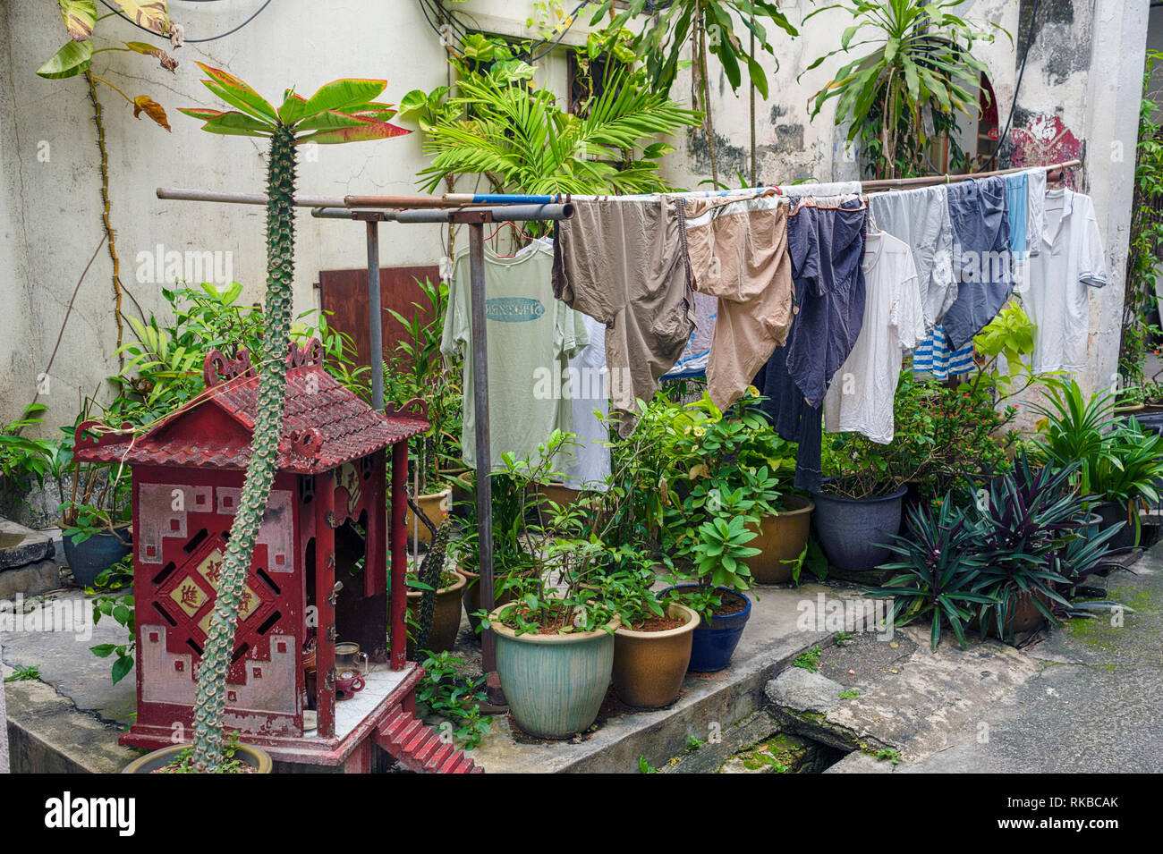 Les bâtiments et les vendeurs de rue vintage en Concubine Lane, une célèbre attraction de la vieille ville d'Ipoh, Perak, Malaisie Banque D'Images