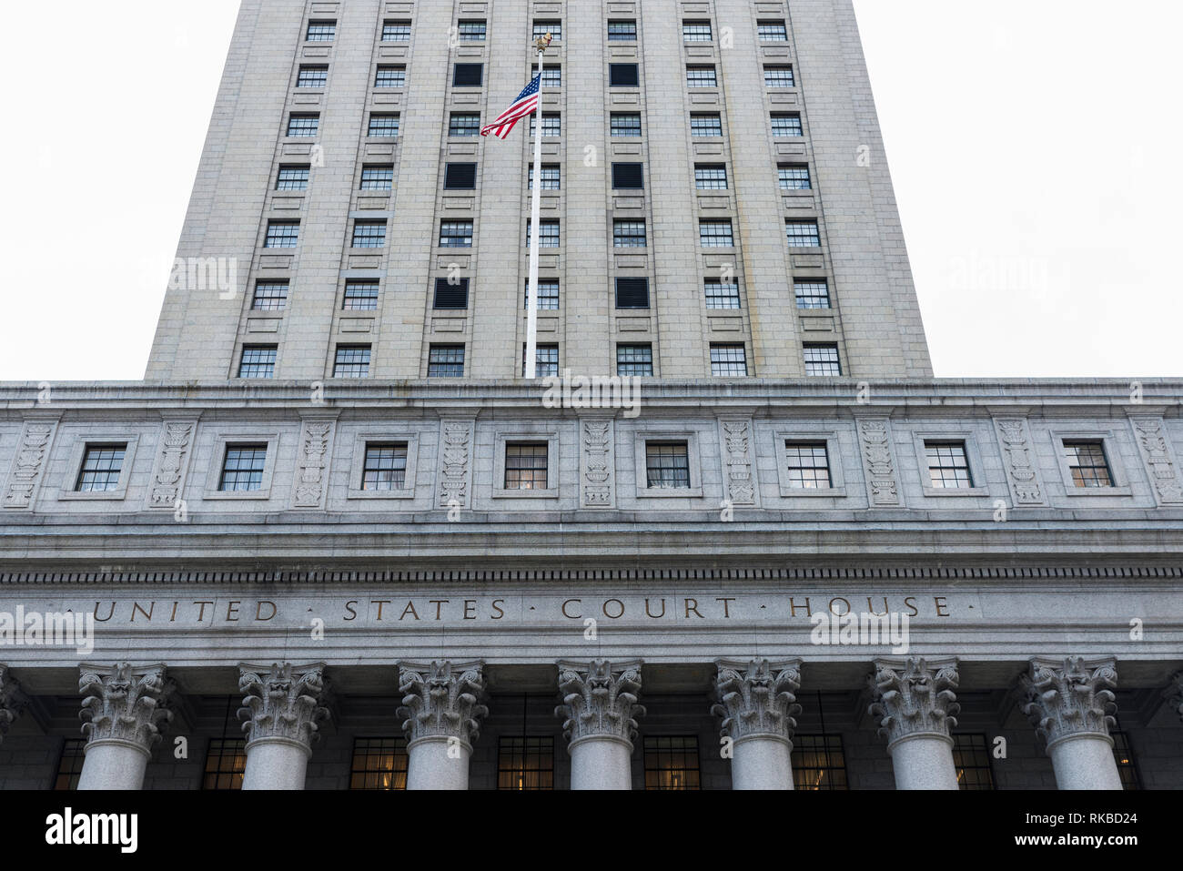 Façade de Thurgood Marshall United States Courthouse dans Manhattan à New York City, USA Banque D'Images