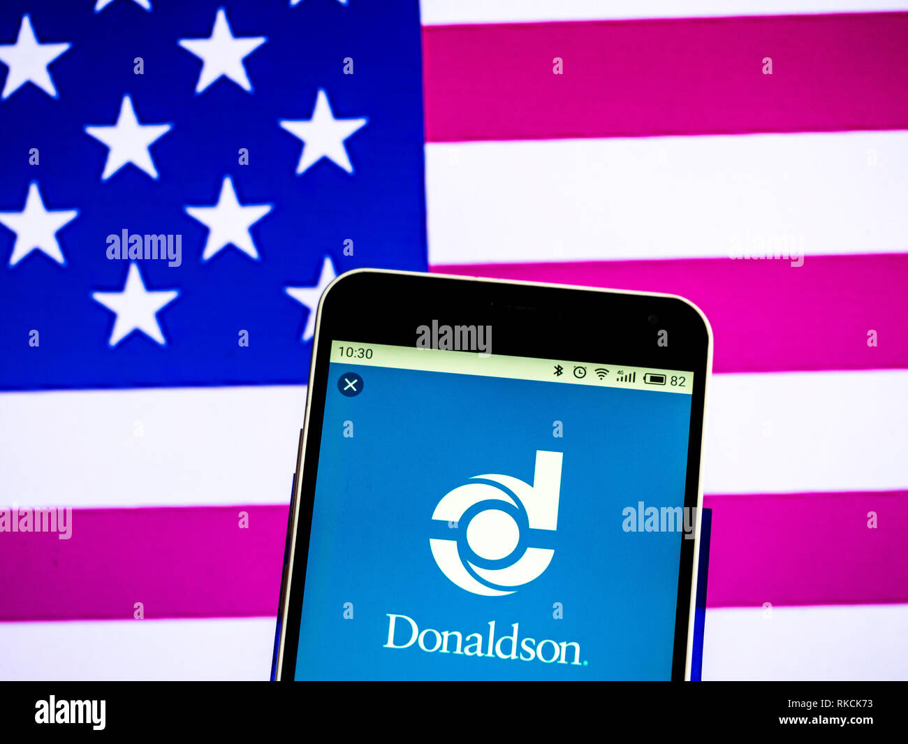 Filtration Donaldson Company Logo de l'entreprise vu affichée sur smart phone Banque D'Images