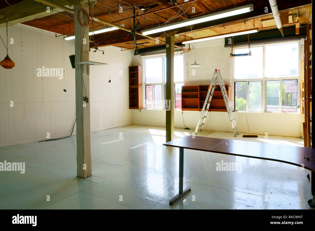 Avec l'espace vide en seulement venir sunray déménagement dans ou sortir ou prêt pour la rénovation. Banque D'Images