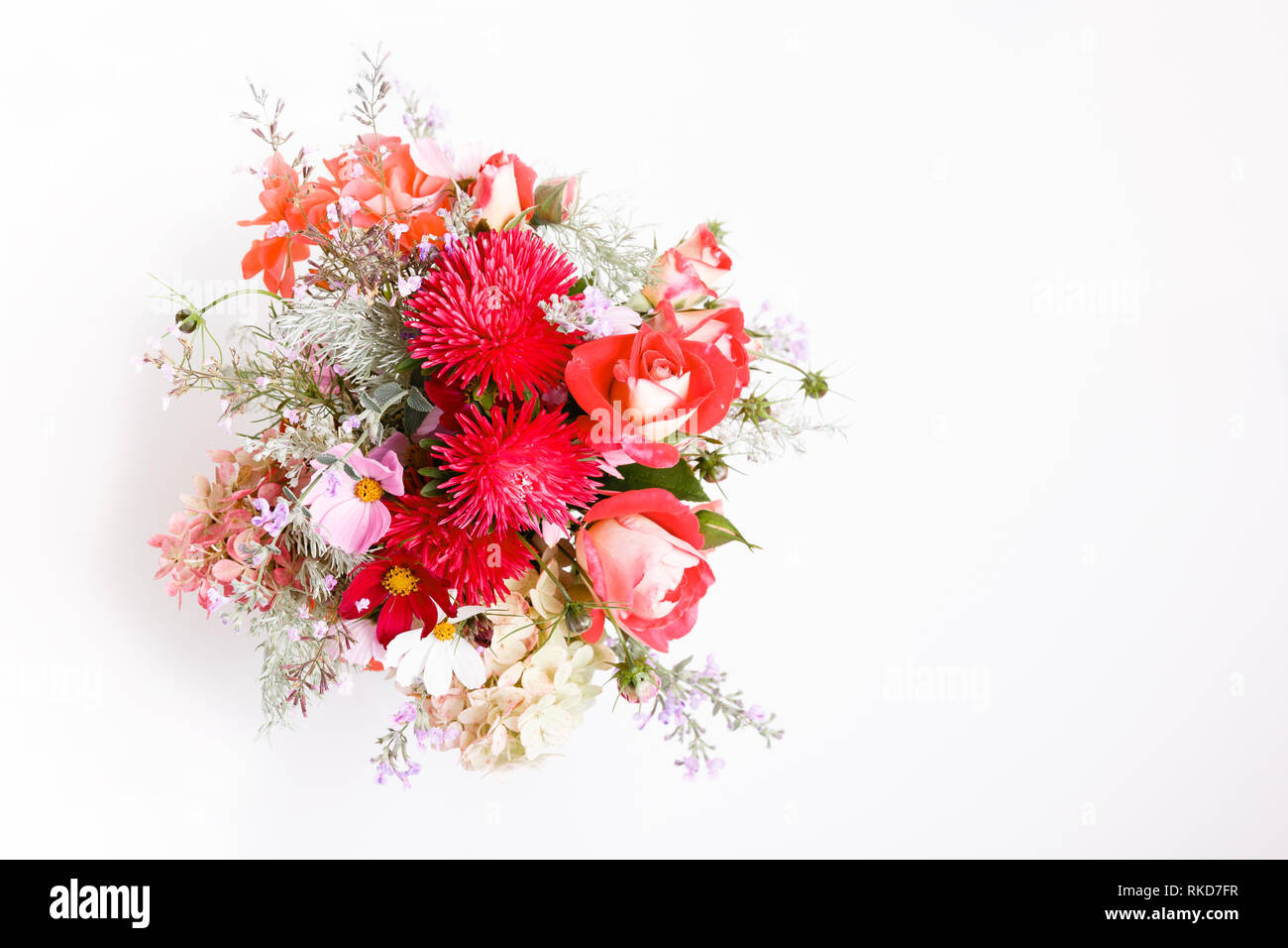 Bouquet De Luxe Fait De Roses Rouges Dans Le Magasin De