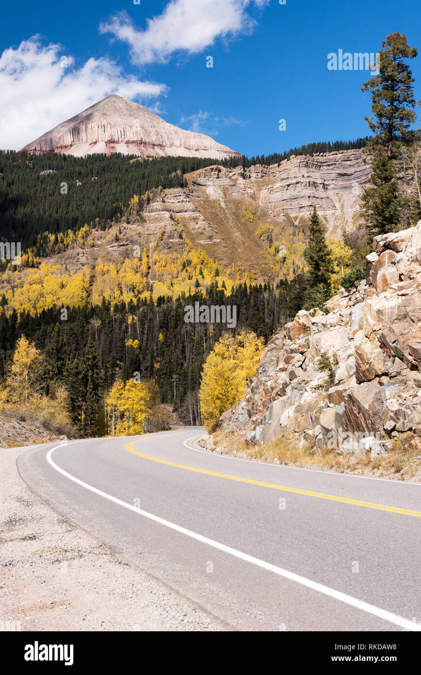 Dans la montagne ingénieur montagnes San Juan le long de la San Juan Skyway, Colorado. Banque D'Images