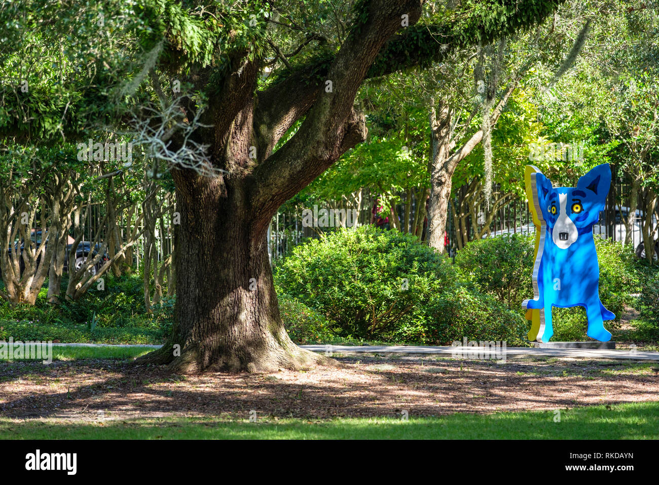 George Rodrigue Blue dog sculpture We Stand Together, 2005, New Orleans sculpture Garden New Orleans, City Park, Louisiane, États-Unis Banque D'Images