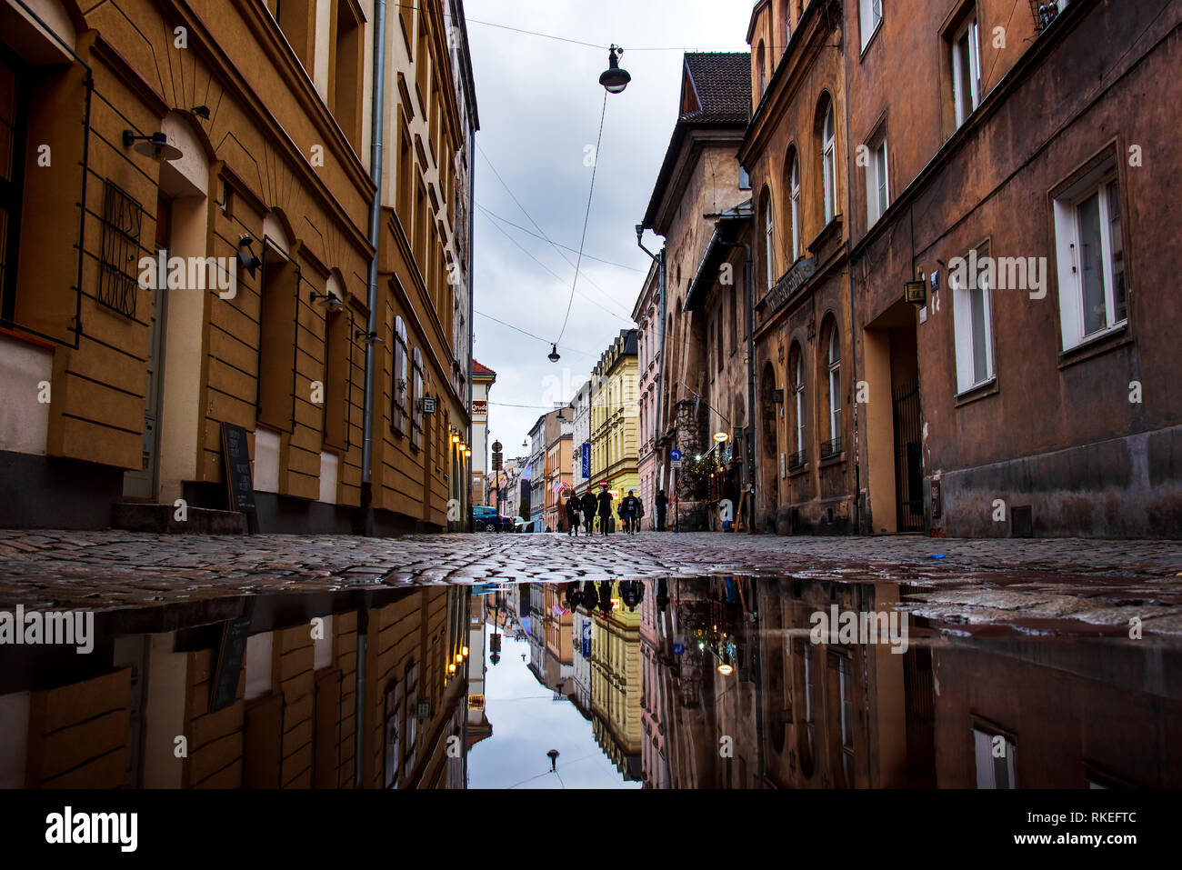 Cracovie, Pologne - 2 janvier 2019 : l'ancien quartier juif de Kazimierz à Cracovie Pologne, le principal centre culturel du judaïsme polonais depuis des siècles Banque D'Images Cracovie, Pologne - 2 janvier 2019 : l'ancien quartier juif de Kazimierz à Cracovie Pologne, le principal centre culturel du judaïsme polonais depuis des siècles Banque D'Images