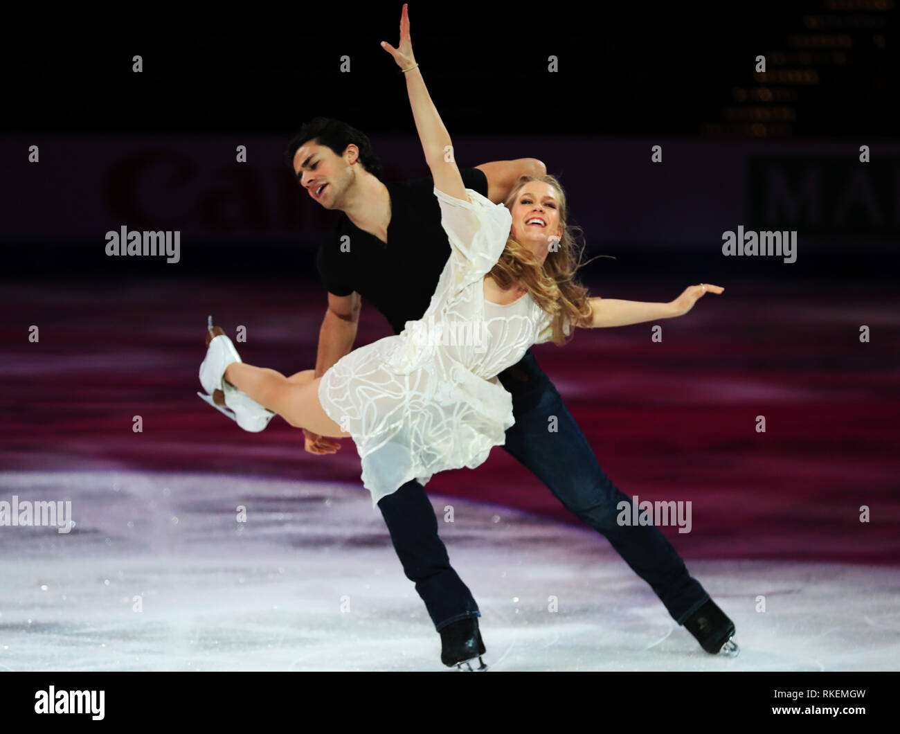 Anaheim, États-Unis. 10 fév, 2019. Kaitlyn Weaver (F) et Andrew Poje du Canada prestations lors du gala exposition de l'ISU Four Continents Figure Skating Championship à Anaheim, États-Unis, 10 février 2019. Crédit : Li Ying/Xinhua/Alamy Live News Banque D'Images