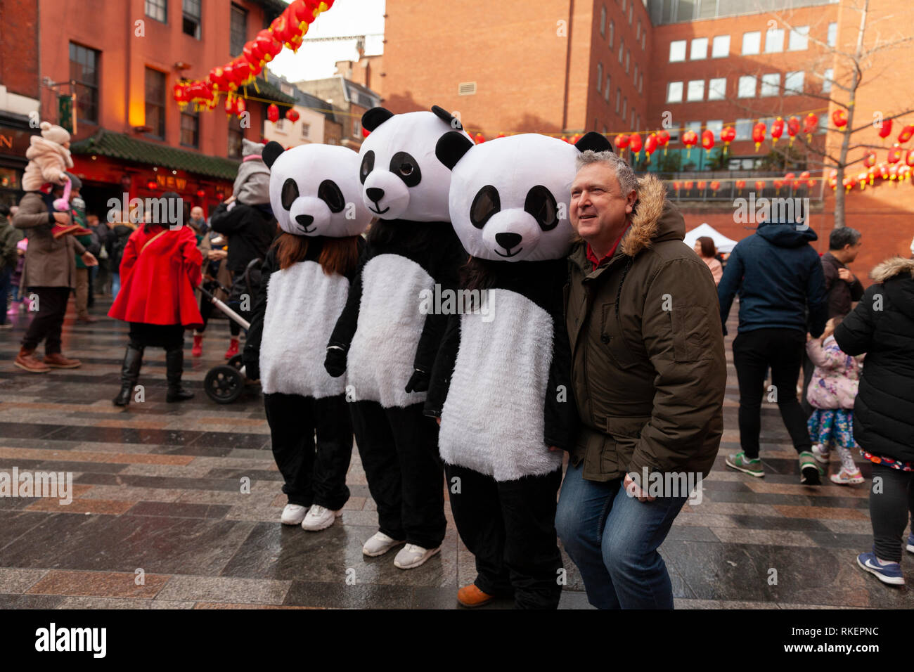 Londres, Royaume-Uni, 10 février 2019. Célébration du Nouvel an chinois à China Town, Soho, Londres, Royaume-Uni. PeopleAlamy Harishkumar Panda habillé/Shah Banque D'Images