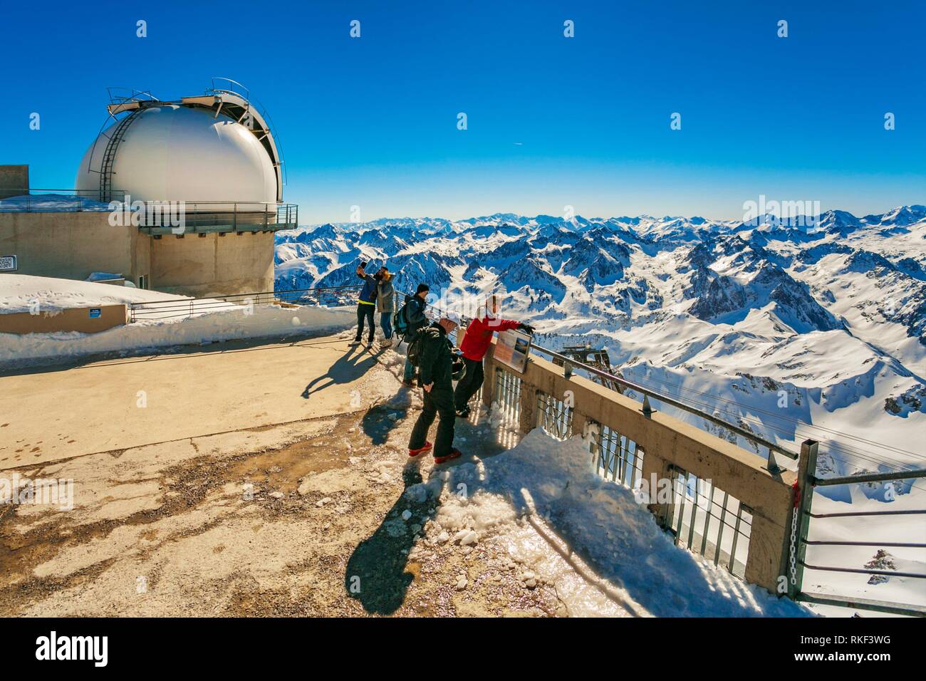 Pic du Midi de Bigorre. Pic du Midi. Grand Tourmalet station de ski.  Luz-Saint Sauveur. Département des Hautes-Pyrénées. Région Midi-Pyrénées  Photo Stock - Alamy
