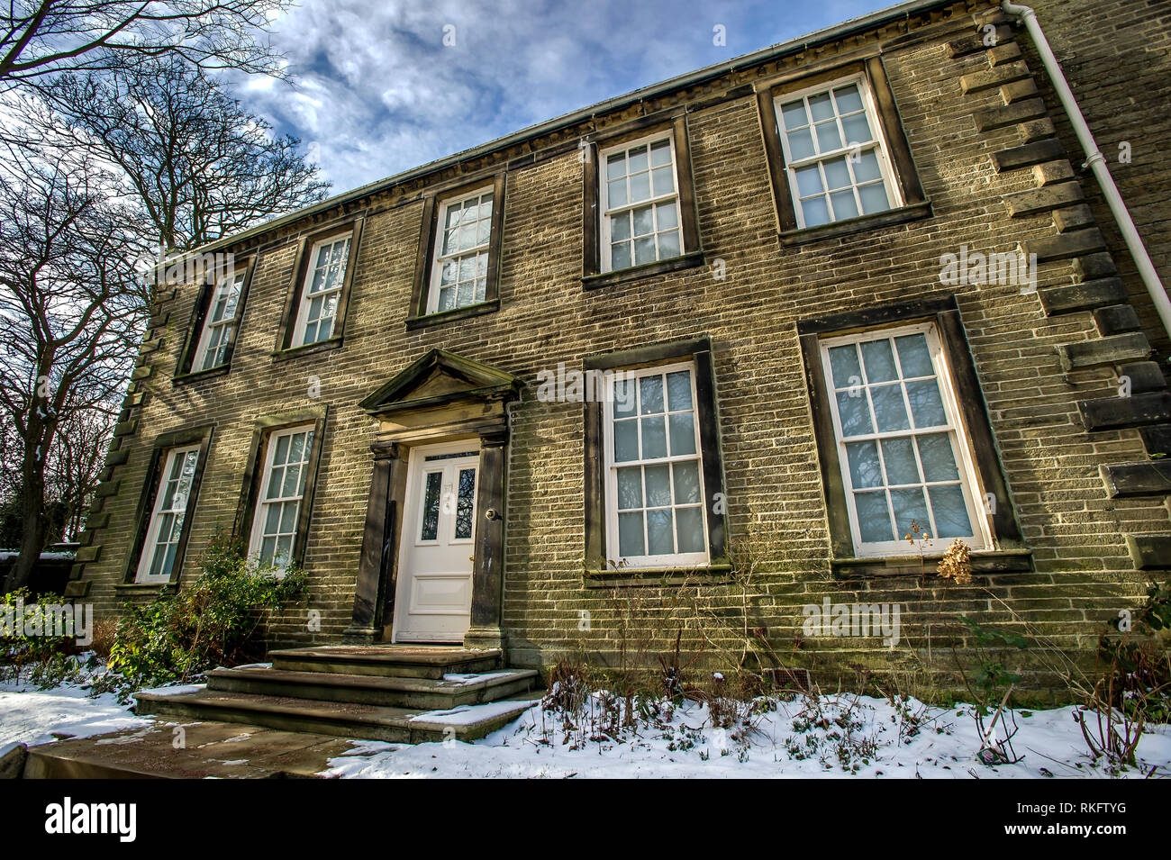 Le village de Haworth dans West Yorkshire, Angleterre, Royaume-Uni. Le village était le foyer de la célèbre des soeurs Bront Ð Charlotte, Emily et Anne, qui a écrit tous les th Banque D'Images