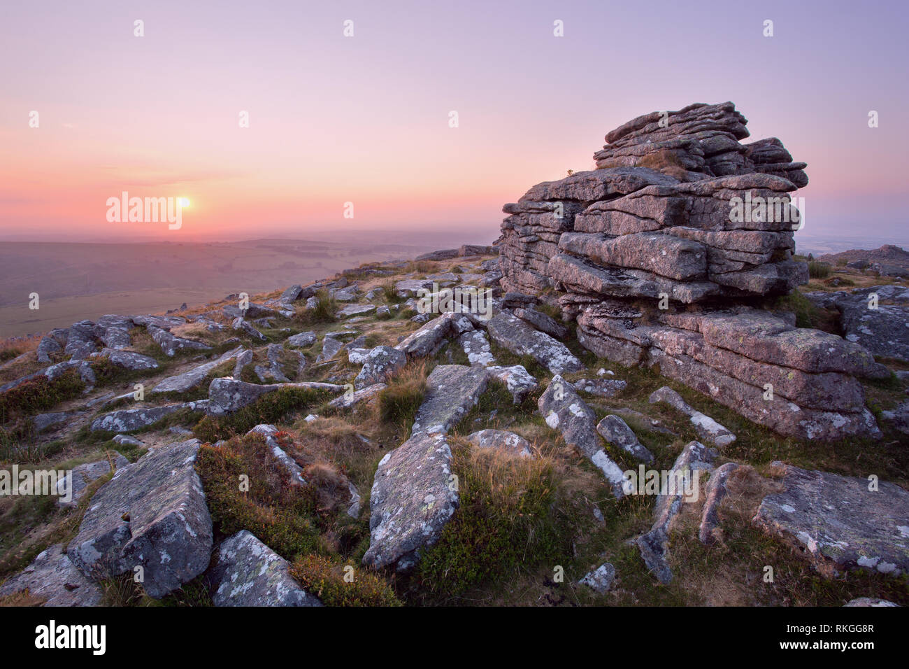 Coucher du soleil Belstone tor Dartmoor National Park Devon Uk Banque D'Images Coucher du soleil Belstone tor Dartmoor National Park Devon Uk Banque D'Images