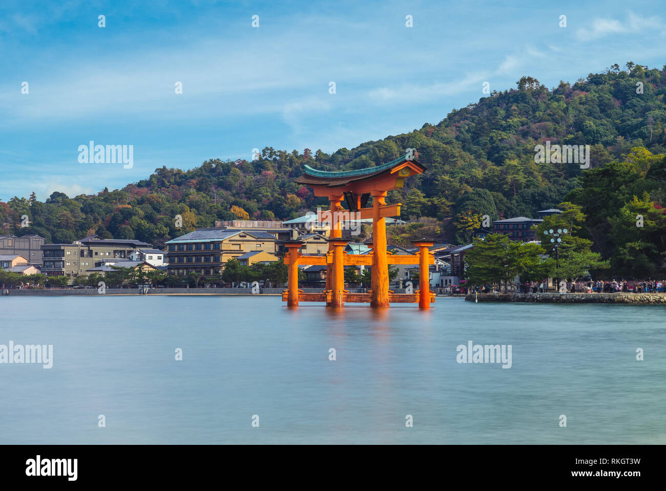 Torii flottant d'Itsukushima à Hiroshima, Japon Banque D'Images