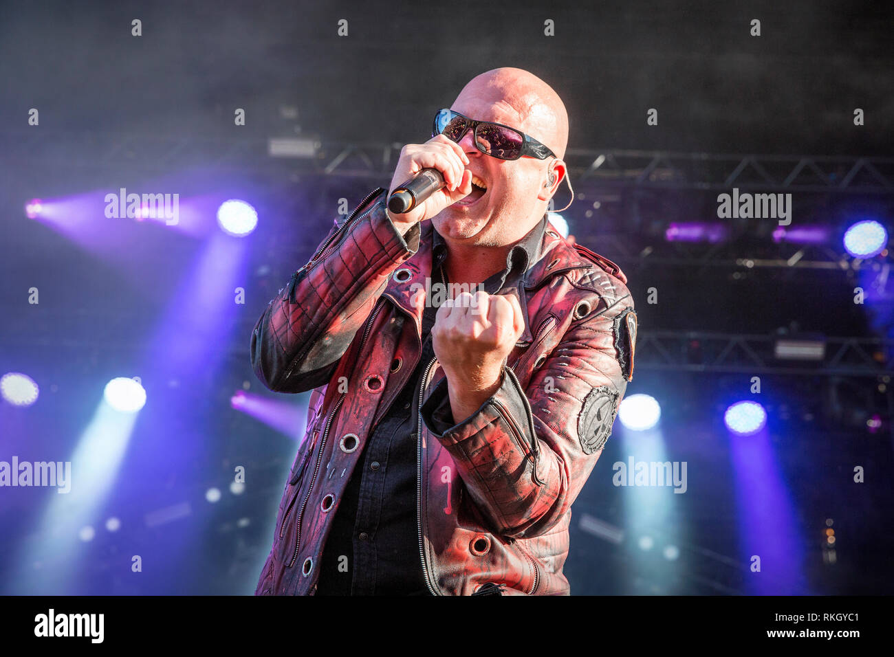 La Suède, Solvesborg - 07 juin, 2018. Le régime allemand metal Helloween effectue un concert live au cours de la fête de la musique suédoise Sweden Rock Festival 2018. Ici le chanteur Michael Kiske est vu sur scène. (Photo crédit : Gonzales Photo - Terje Dokken). Banque D'Images