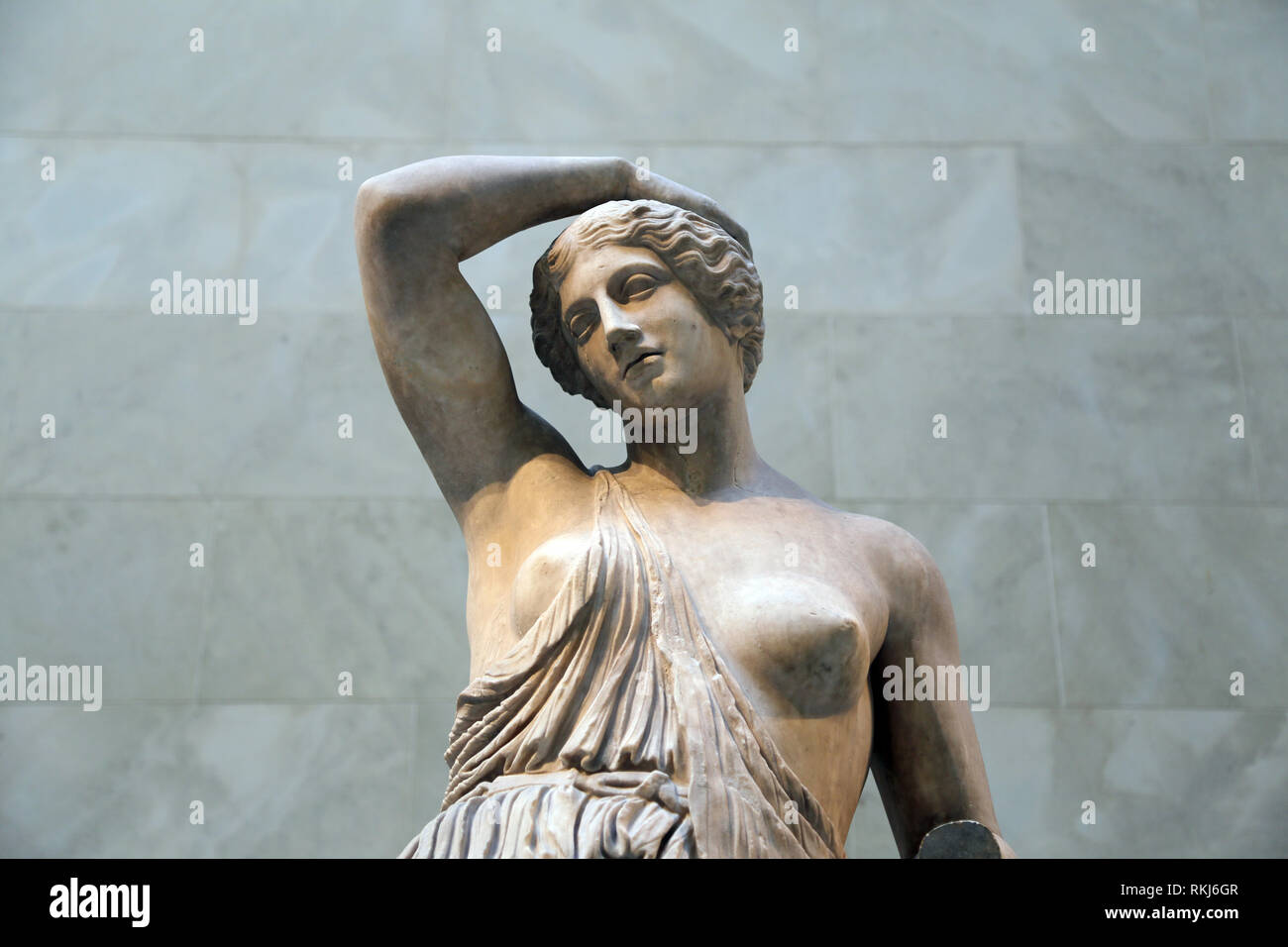 Copie romaine. Statue d'Amazone blessée. 1ère-2ème CE. Copy d'une statue grecque, 450 BC. Le Met, NY, USA. Banque D'Images