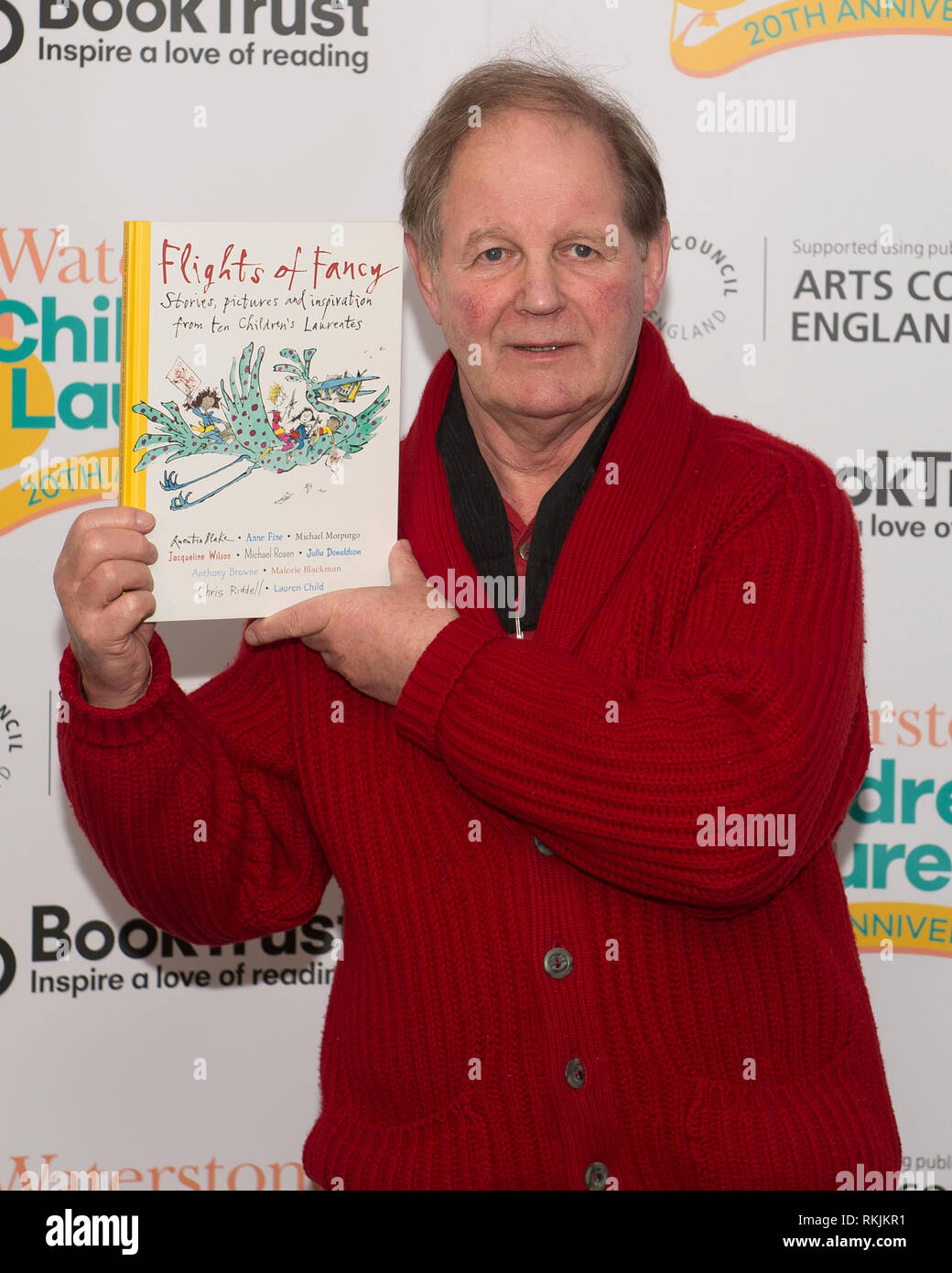 Waterstone's Piccadilly, Londres, Royaume-Uni. 11 Février, 2019. Dans le cadre de l'Waterstones Children's Laureate 20e anniversaire, les anciens lauréats réunir à l'occasion de la publication du nouveau lauréat des envolées d'anthologie (Walker Books). Cela inclut l'auteur à succès Michael Morpurgo (photographie), qui a créé le Children's Laureate, ainsi que la lauréate et primé, écrivain et artiste Lauren enfant. Credit : Malcolm Park/Alamy Live News. Banque D'Images