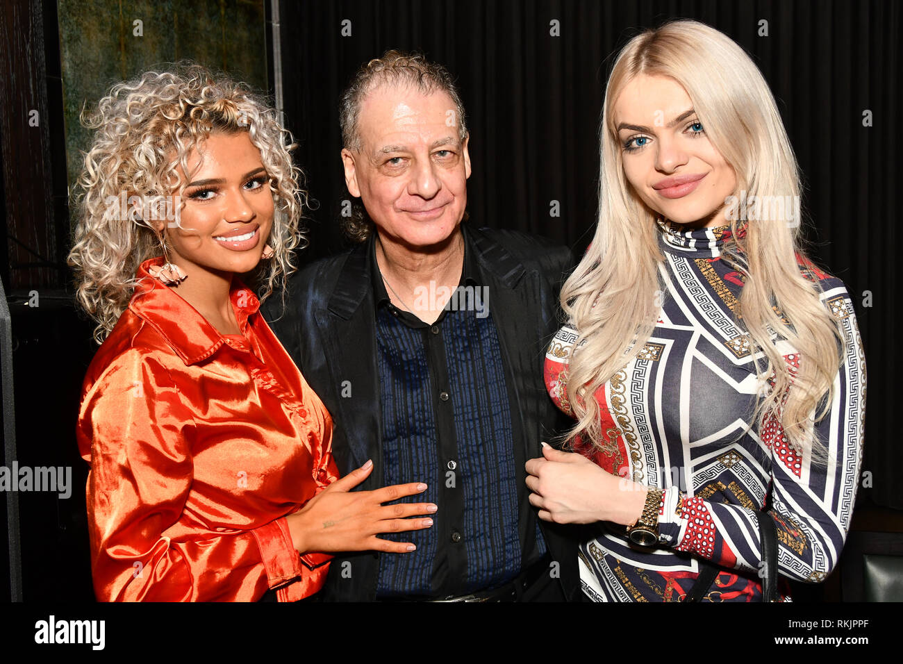 Londres, Royaume-Uni. Feb 11, 2019. Mia Rothwell, Alan Endfield et Gabriella Melrose assister à la mise en réseau Mode de luxe héberge à IC Show avec X Factor Singers Fashio9n voir en avant de LFW 2019 hiver avec incroyable de monde au cœur de Soho, à Londres, Royaume-Uni. 11 févr. 2019. Banque D'Images