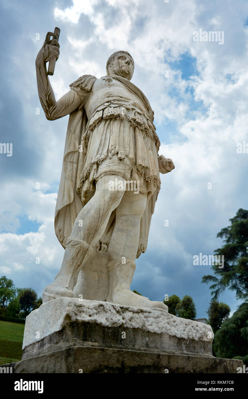 Sculpture dans les jardins de Boboli. Florence, Italie. Banque D'Images