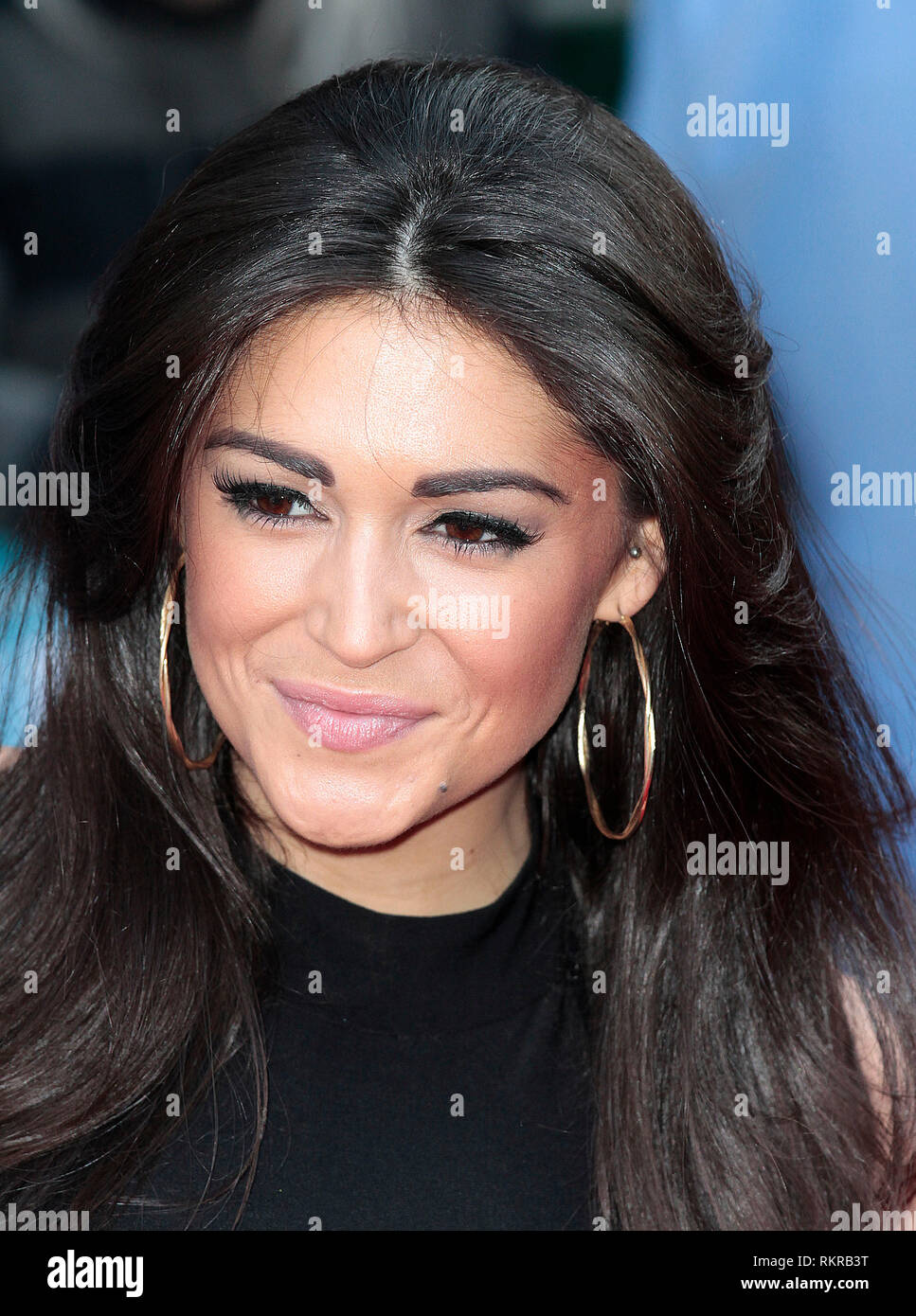 Casey Batchelor assiste à la "Première Mondiale" en plastique à l'Odeon West End, Leicester Square Banque D'Images