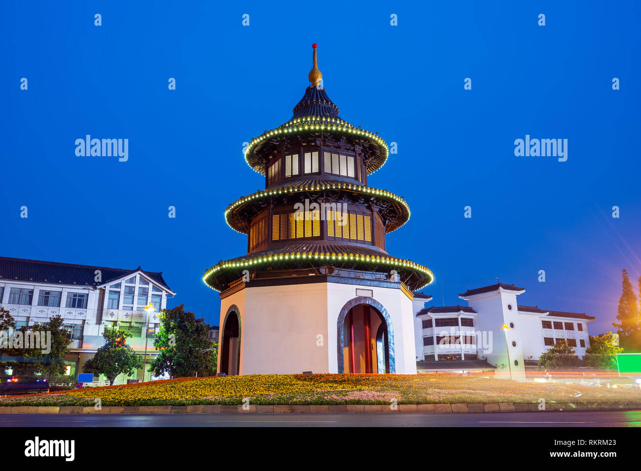 Bâtiments anciens à Yangzhou, Chine : Wenchang Pavilion. Yangzhou est une célèbre attraction touristique. Banque D'Images