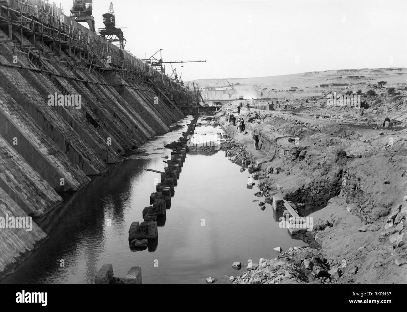 L'Afrique, l'egypte, Assouan, la construction de barrages, 1930 Banque D'Images