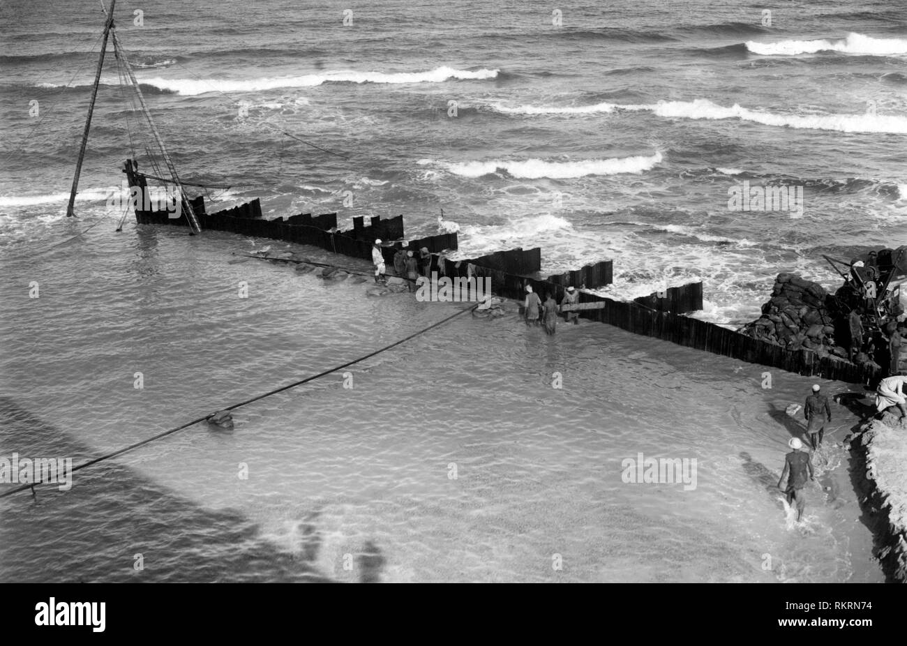 L'Afrique, l'Egypte, Alexandrie, en raison de la trame le long de la mer, 1932 Banque D'Images