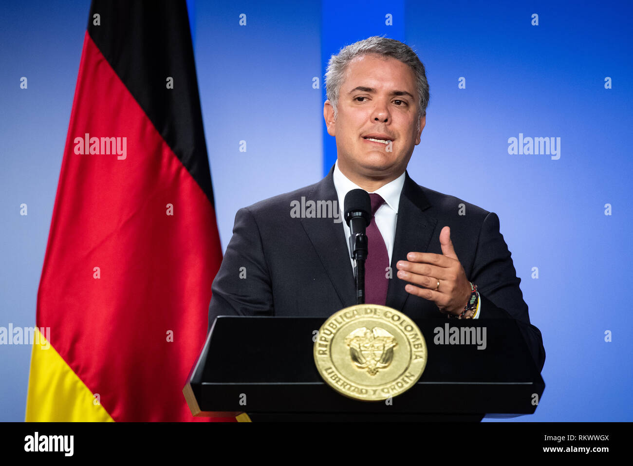 12 février 2019, la Colombie, Bogotá : Ivan Marquez Duque, Président de la Colombie, a pris la parole lors d'une conférence de presse avec le Président fédéral Steinmeier après sa rencontre au bureau du président. Président fédéral Steinmeier et son épouse visitent la Colombie et l'Équateur à l'occasion de l'Alexander von Humboldt 250e anniversaire dans le cadre d'un voyage de cinq jours à l'Amérique latine. Photo : Bernd von Jutrczenka/dpa Banque D'Images