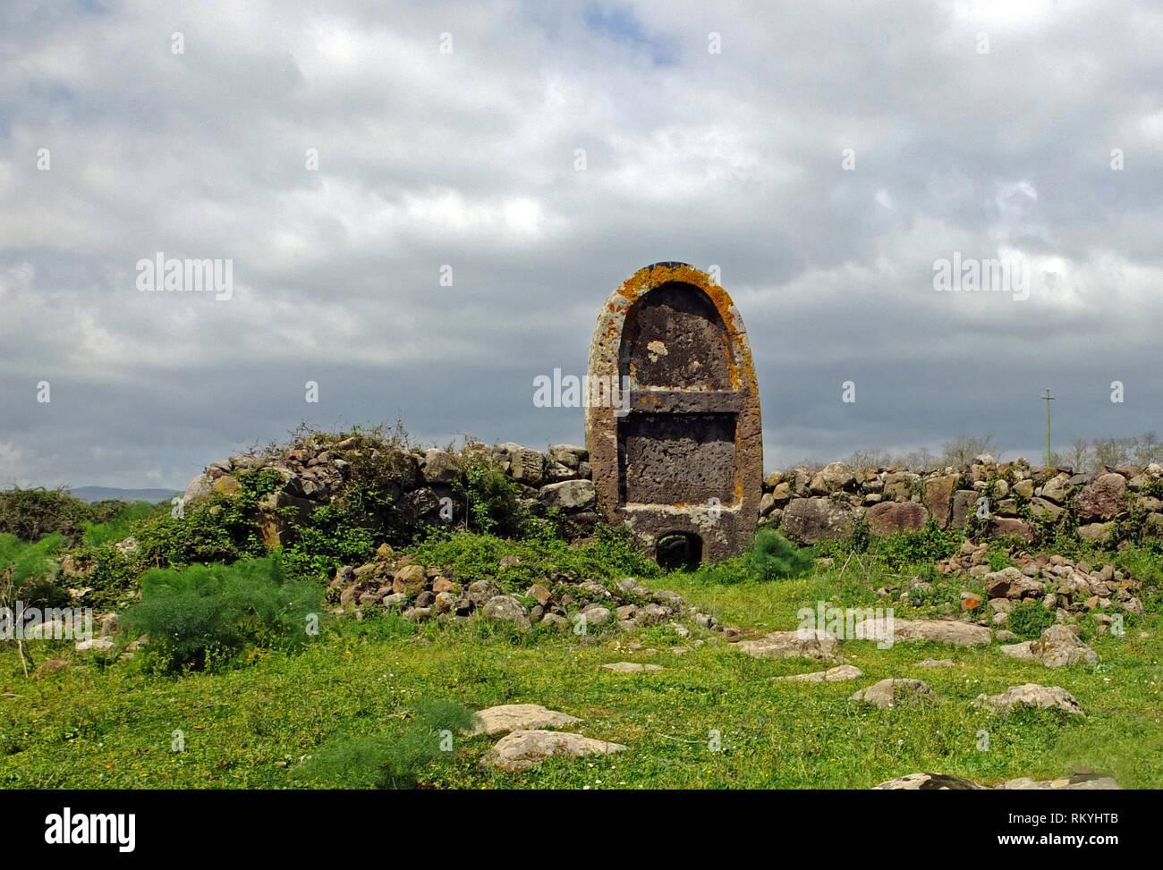 Italie, Sardaigne, Borore(Nuoro), Imbertighe la tombe de géant Banque D'Images