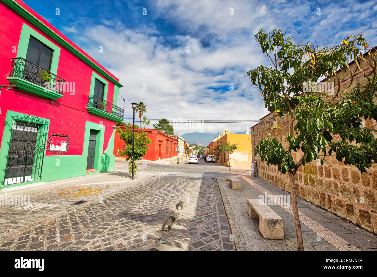 La ville d'Oaxaca, la vieille ville pittoresque de rues et bâtiments coloniaux colorés au centre historique de la ville Banque D'Images
