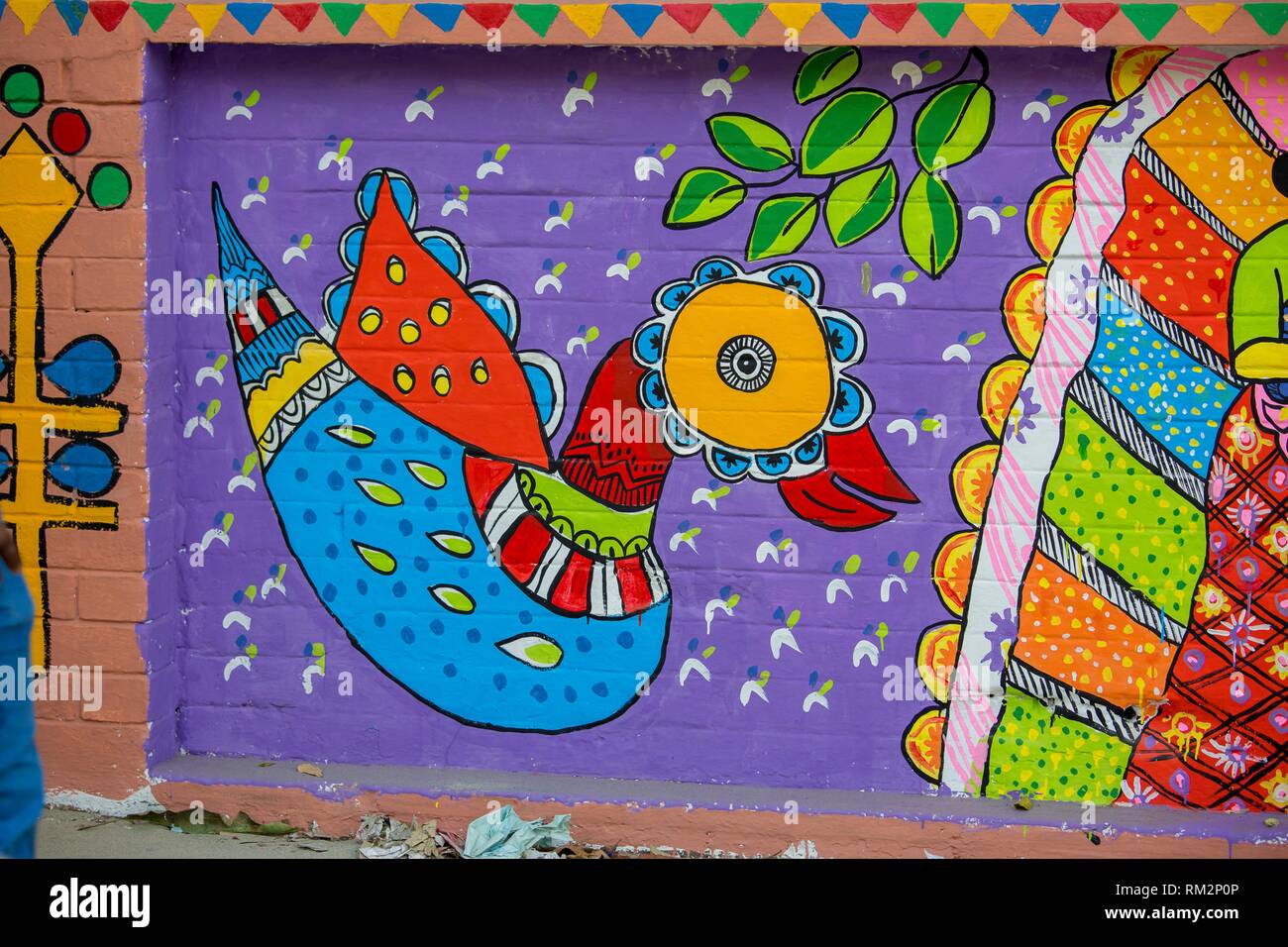 L'art populaire est l'une des choses importantes au Bangladesh. Il y a bien longtemps ces choses sont utilisées par les villageois à des fins religieuses ou de la vie quotidienne. Dans Banque D'Images