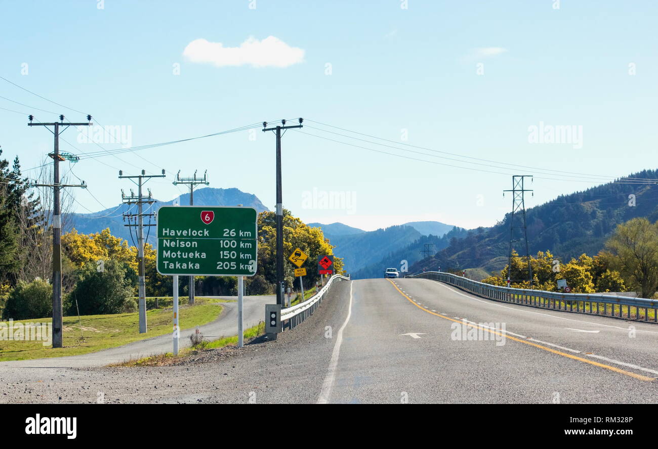 Blenheim, Nouvelle-Zélande - 25 août 2017 : State Highway 6 panneau routier dans la région de Marlborough Blenheim le district. Banque D'Images