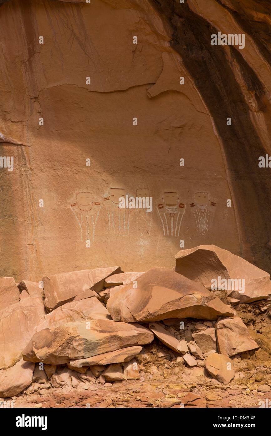 Cinq Visages Pictogramme Panneau, Davis Canyon, Canyonlands National Park, Utah, USA Banque D'Images