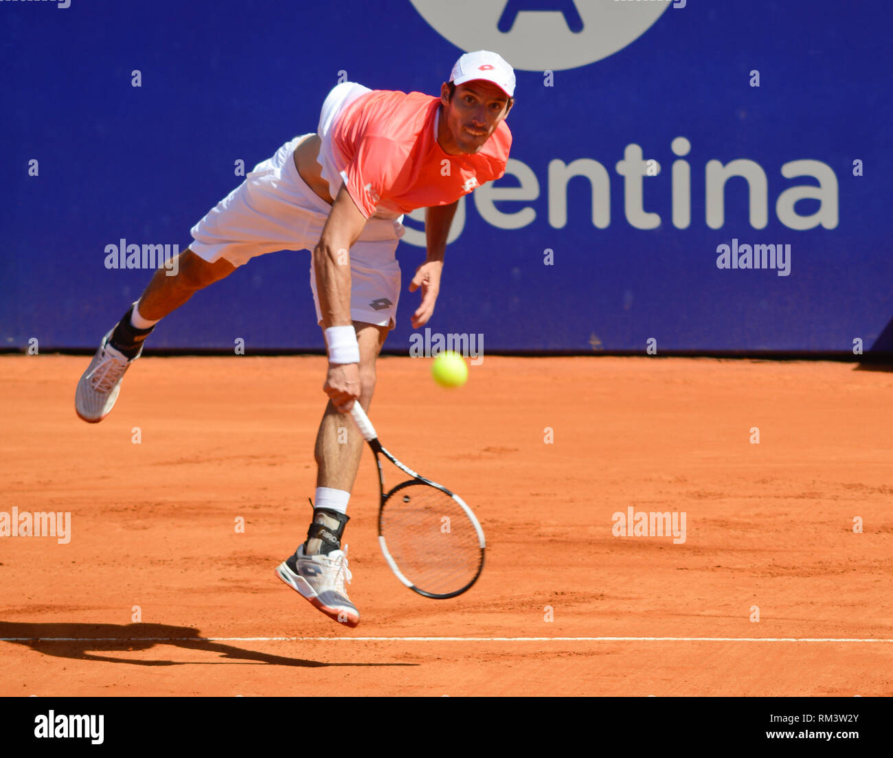 Buenos Aires, Argentine. 12 février 2019. Leonardo Mayer (Argentine) ont battu Dusan Lajovic (Serbie) et des avances au deuxième tour de l'Argentine ouvert, un tournoi de tennis ATP 250 Crédit : Mariano Garcia/Alamy Live News Banque D'Images