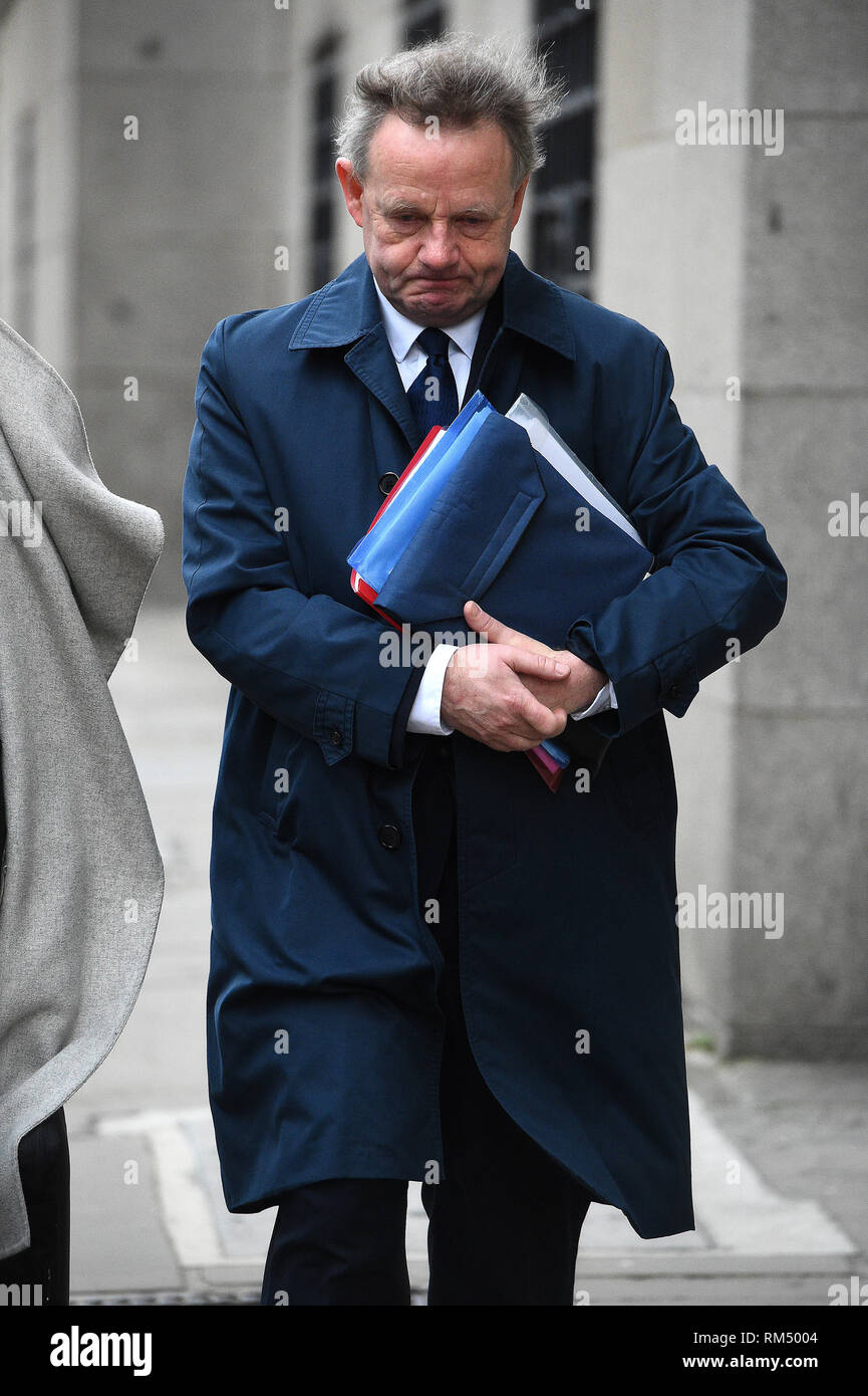 Andrew Hill, pilote qui est à l'essai au cours de l'hôtel Shoreham Airshow crash, arrive à l'Old Bailey à Londres. Banque D'Images