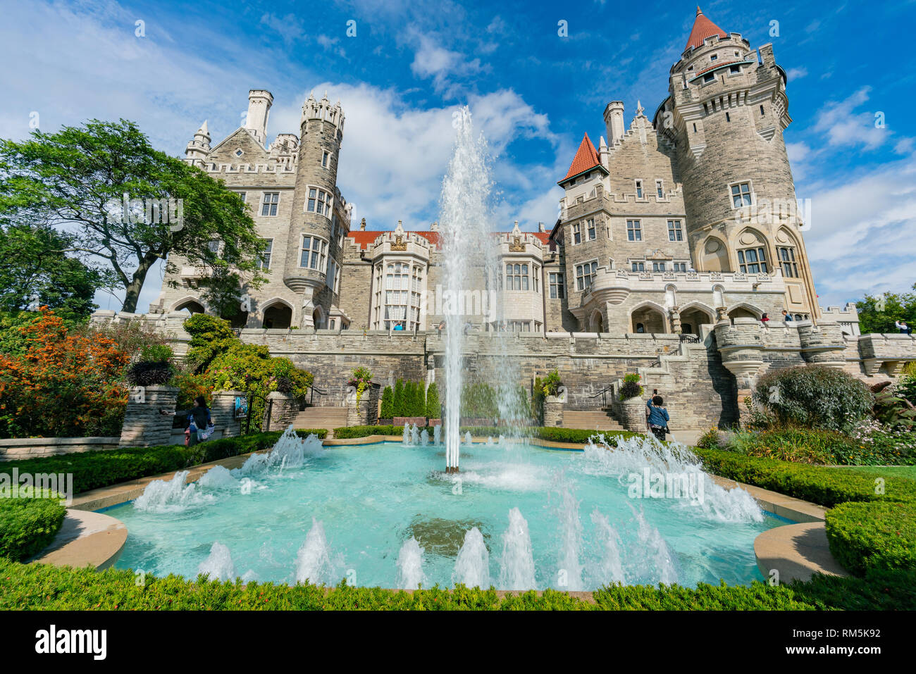 Toronto, le 29 SEPT : Vue extérieure de la célèbre Casa Loma le Sep 29, 2018 à Toronto, Canada Banque D'Images