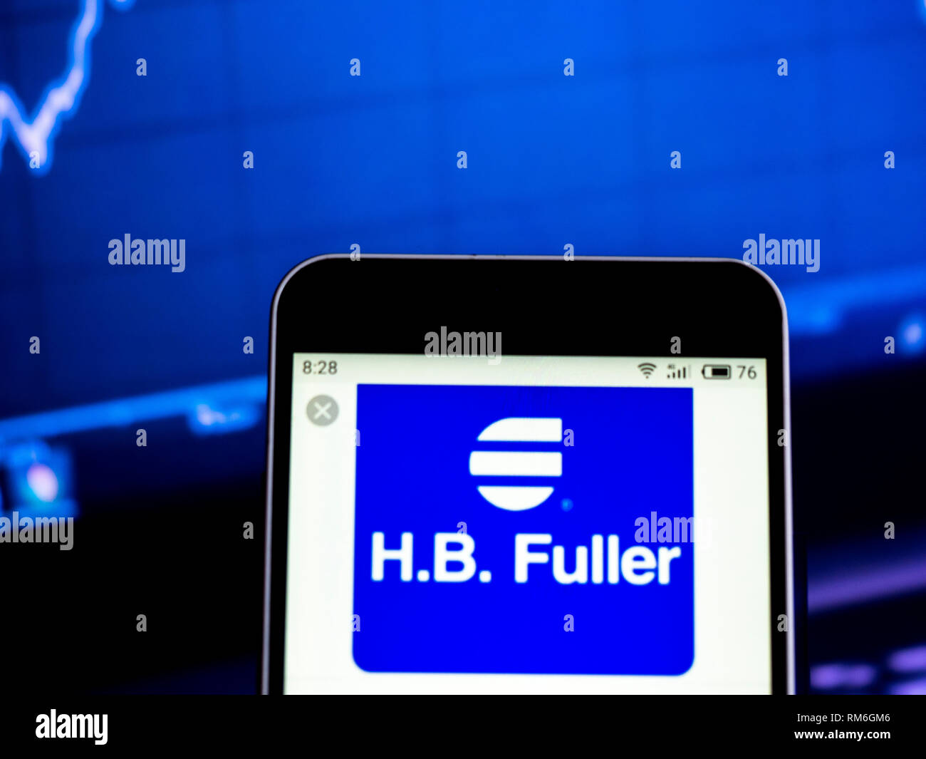 H.B. Fuller Company logo vu affichée sur smart phone Banque D'Images