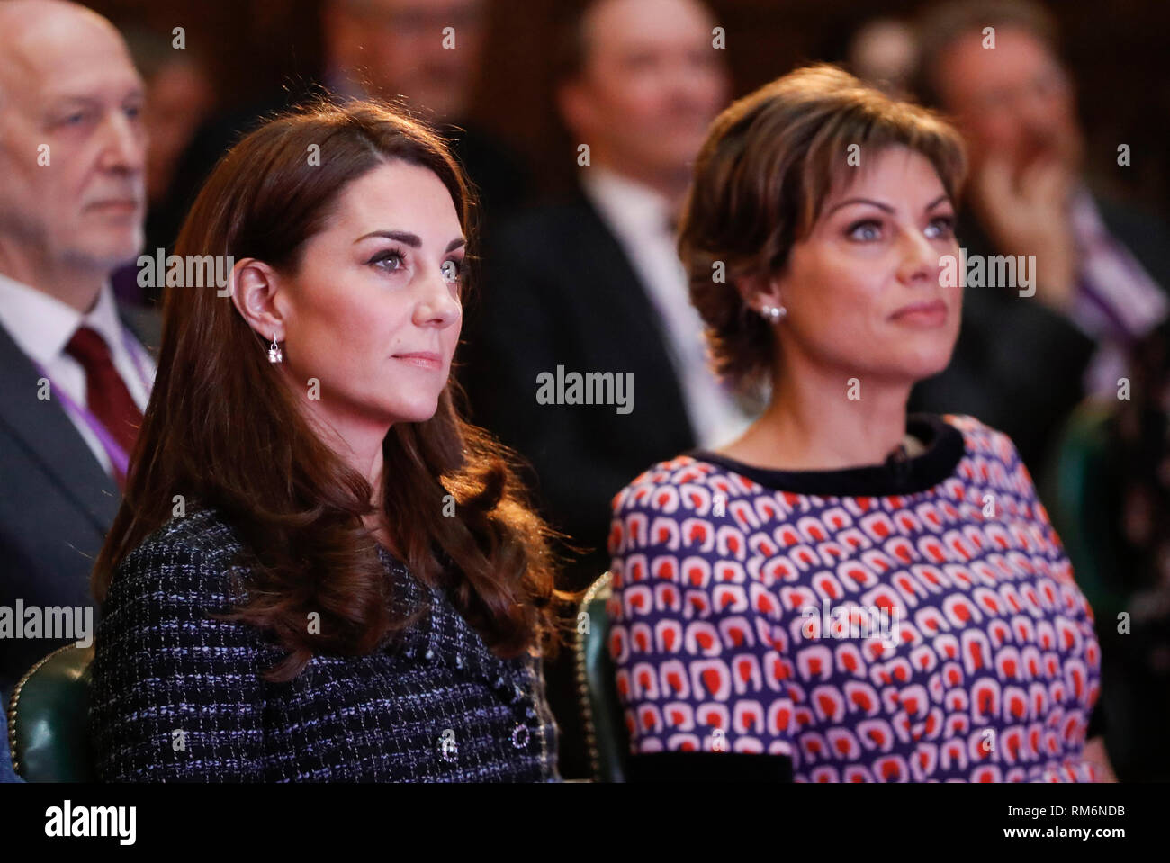 La duchesse de Cambridge et Kate Silverton assister à la santé mentale de la Fondation royale dans le domaine de l'éducation conférence, qui verra des experts discutent de ce qui peut être fait de plus pour aborder les questions de santé mentale dans les écoles, à Mercer's Hall à Londres. Banque D'Images