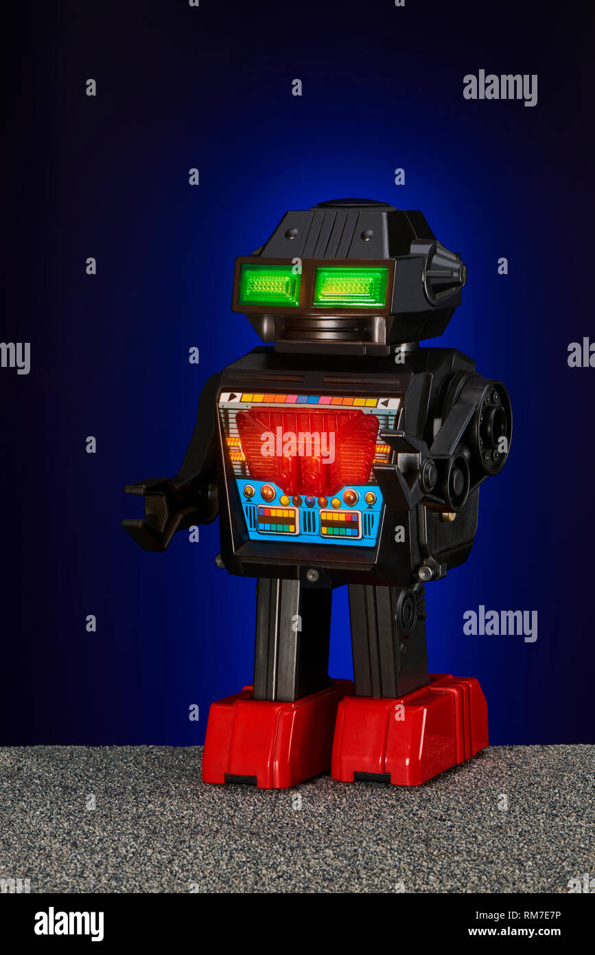 Robot avec panneau de commande lumineux Banque D'Images