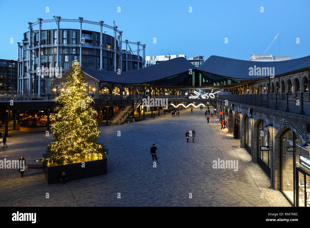 Le développement du commerce au détail de cour gouttes de charbon à King's Cross, Londres Angleterre Royaume-Uni UK Banque D'Images