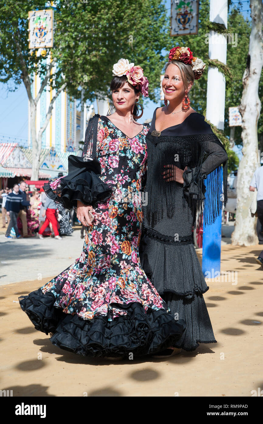 Espagne, Séville : La Feria de avril', la foire d'avril, est le plus important festival de Séville en plus de la Semana Santa, la semaine de Pâques. Un tout neighbou Banque D'Images