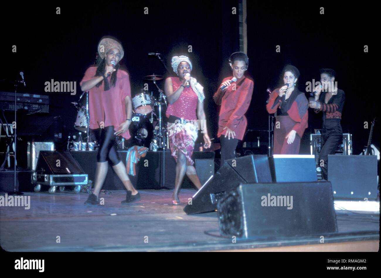 La musique belge groupe Zap Mama est montré sur scène pendant un concert en direct de l'apparence. Banque D'Images