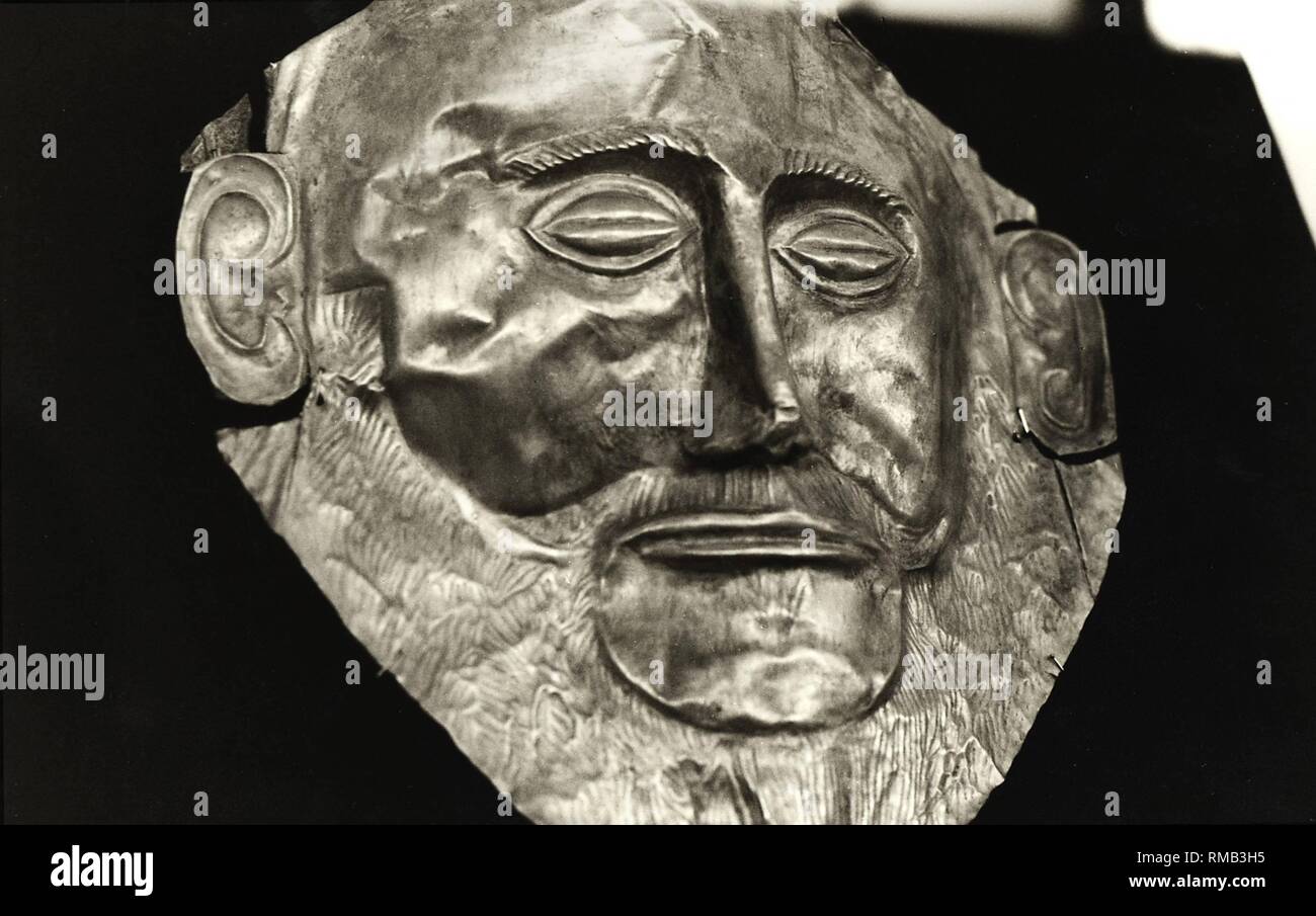 Agamemnon, figure de la mythologie grecque, roi de Mycènes. Le masque de mort d'or (xvie s. BC) C'est maintenant dans le Musée Archéologique National d'Athènes. Il est connu comme le masque d'Agamemnon. Banque D'Images