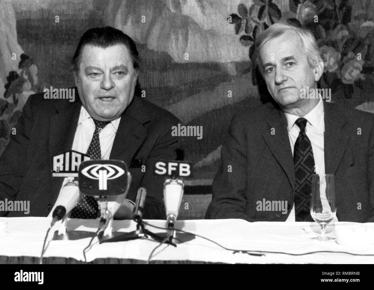 Franz-Josef Strauss - (06.09.1915 - 03.10.1988) Le Ministre Président et président de la CSU avec Richard von Weizsaecker lors d'une conférence de presse le 13 mars 1979 à Berlin. Banque D'Images