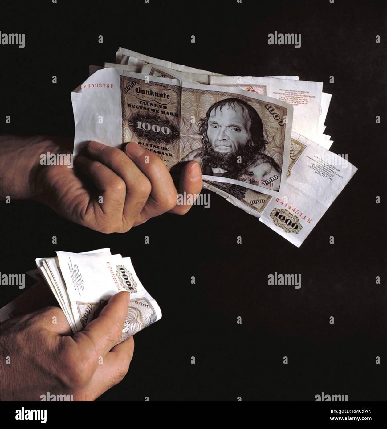 Ancienne Monnaie : mark allemand, DM 1000 billets. Une unité de devise en Allemagne qui a été introduit, dans le cadre de la réforme monétaire, le 20.06.1948 et servi comme monnaie officielle jusqu'au 31.12.2001, il a ensuite été remplacé par l'euro le 1er janvier 2002. Banque D'Images
