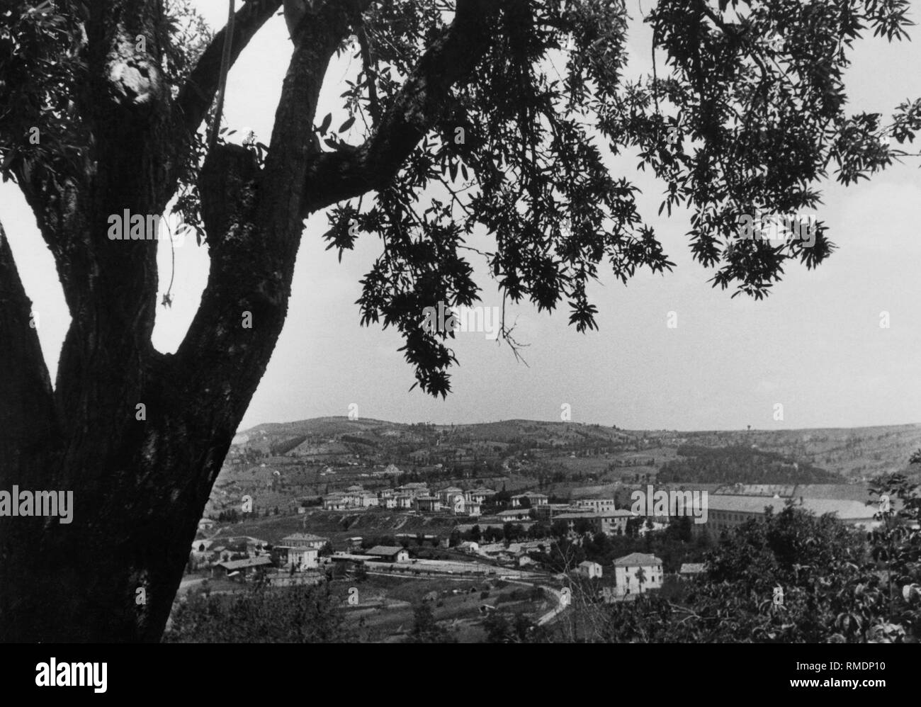 Potenza, Basilicate, Italie, vue en direction de la gare supérieure, 1930 Banque D'Images