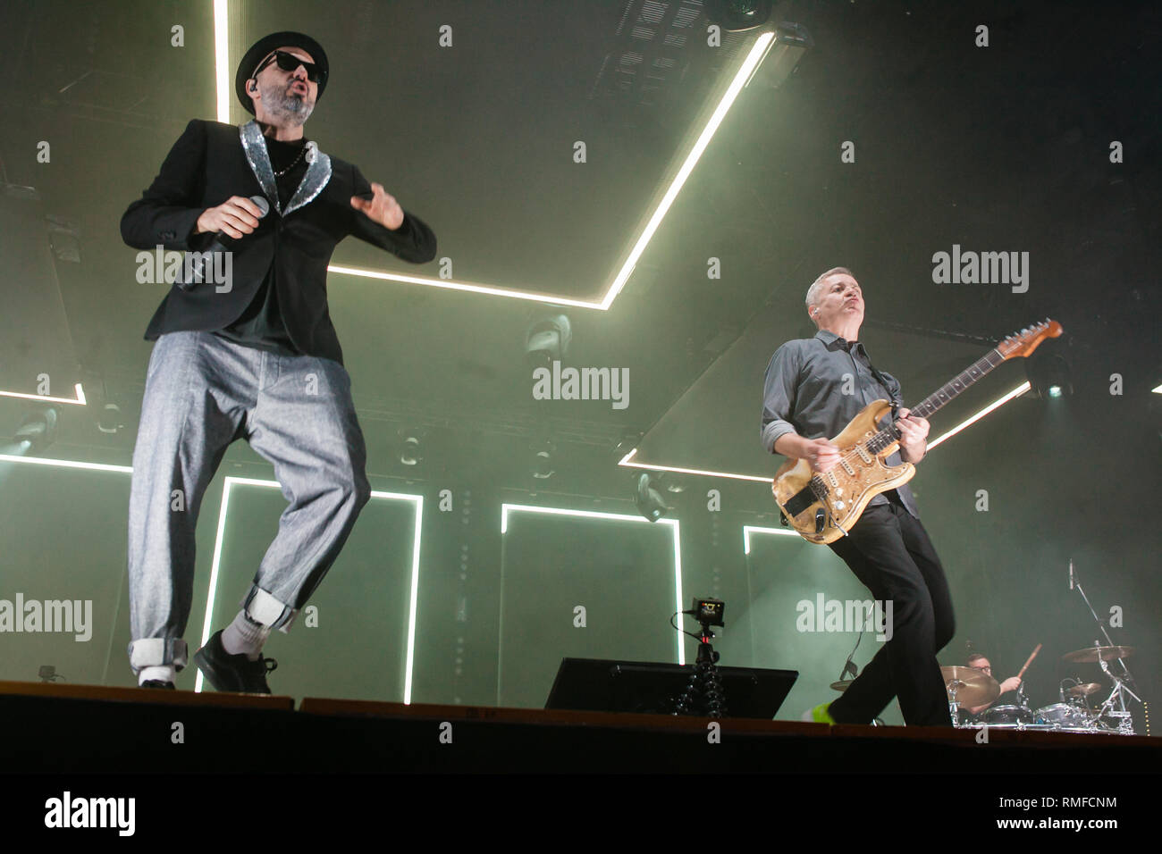 Turin, Italie. 14 février 2019. Le groupe de Turin Subsonica se produire en direct dans leur propre ville FIT 8tour crédit: Daniele Baldi Banque D'Images